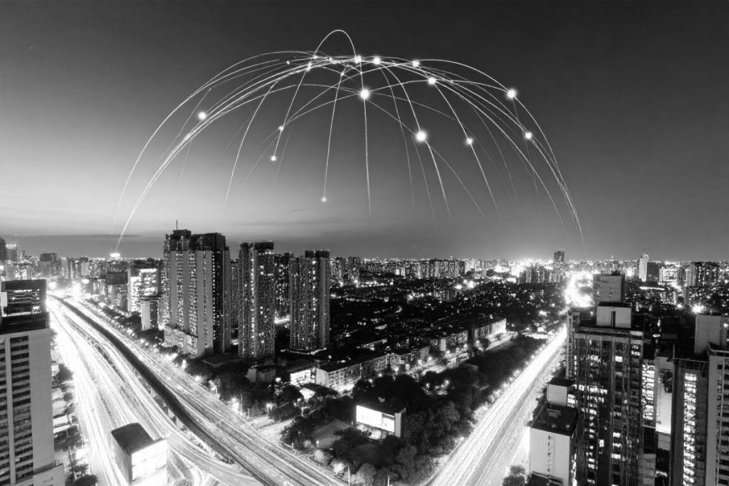 ai技術は日進月歩で進化し、2025年以降のseoにさらなる影響を与える。パーソナライズされた検索体験や、画像、音声、動画を含むマルチモーダル検索の普及が進むとされる。将来的にはaiがサイトを自動分析し、リアルタイムでseo最適化を提案・実行するレベルまで進化する可能性がある。claudeやgptのような高性能な言語モデルがseoツールのセントラルな役割を担い、ライターはより創作性や専門性に集中し、高品質なコンテンツを効率的に制作できるようになる